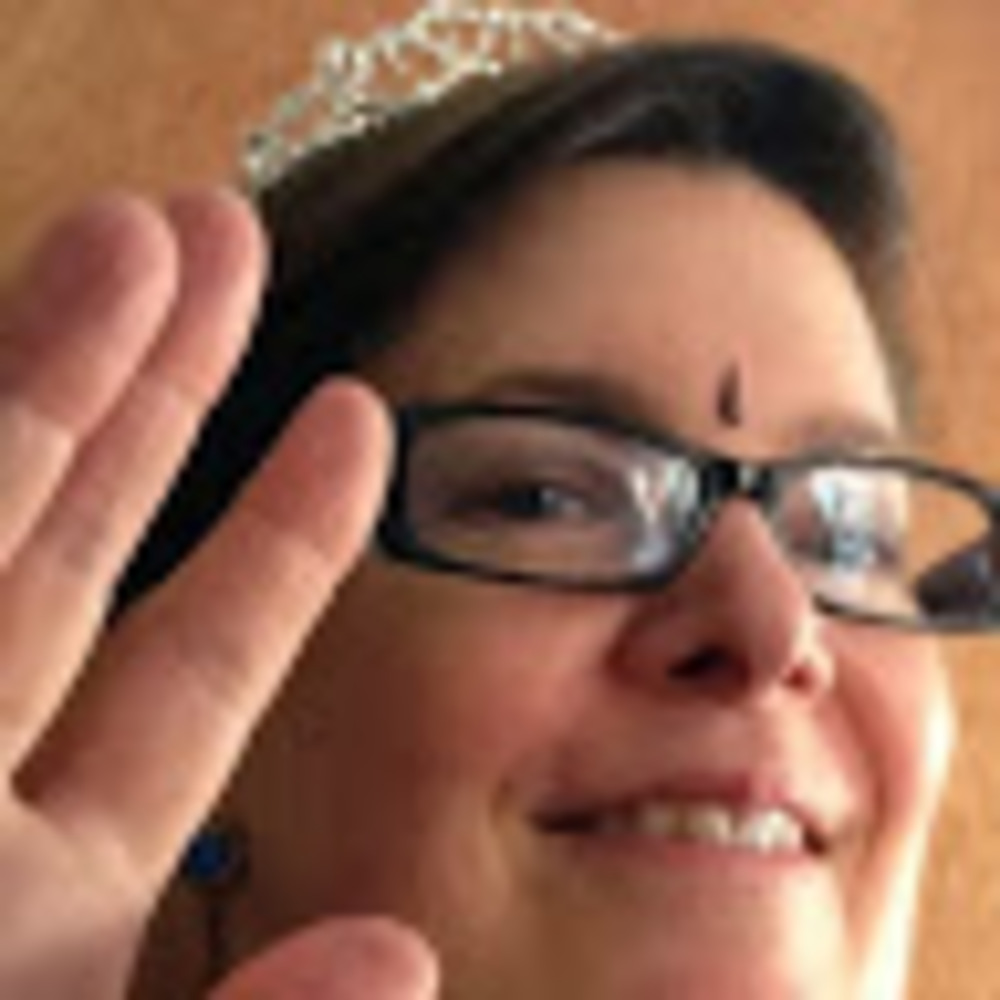Meet your Posher, Julie